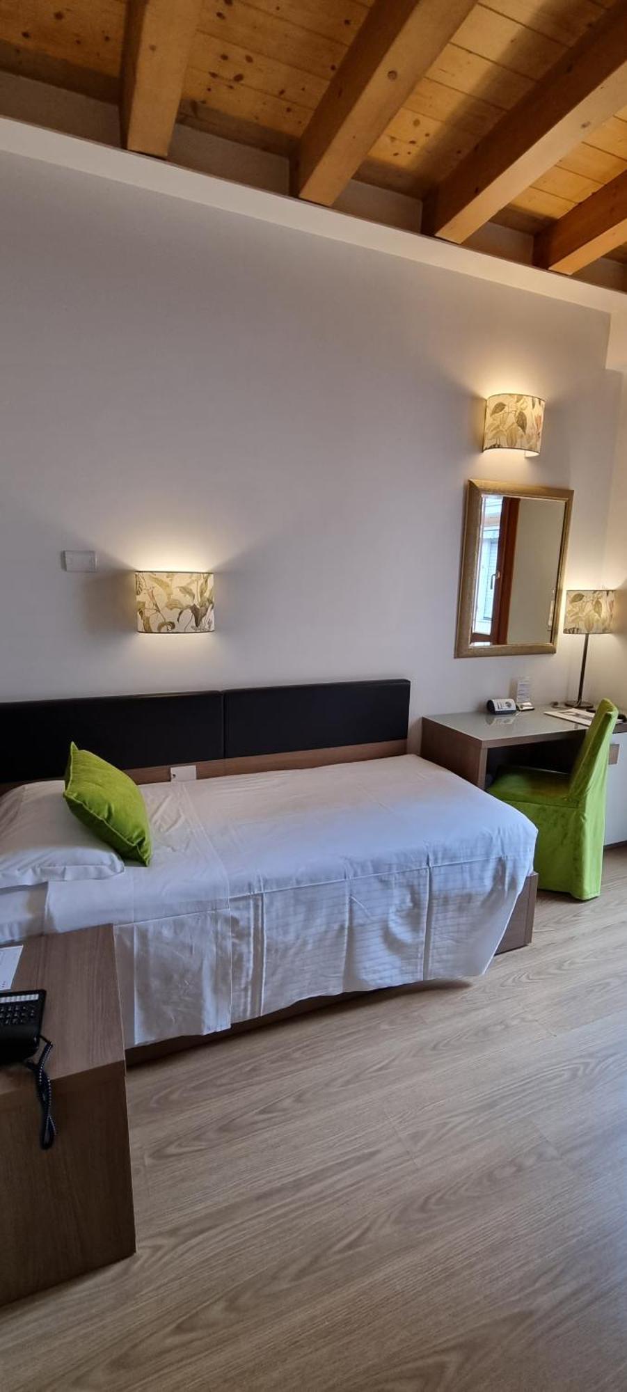 Unahotels Eco Costanza Venezia Hotel 3*