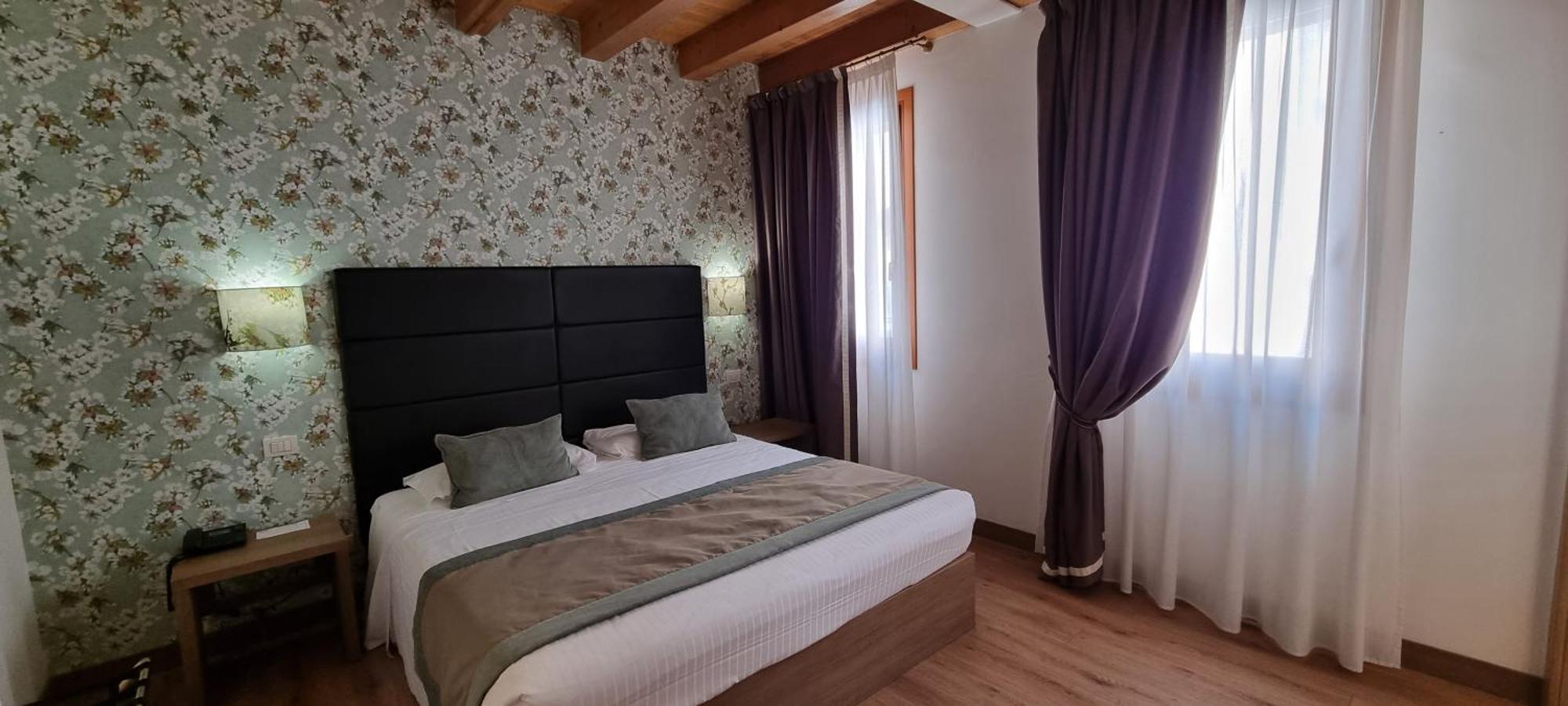 Unahotels Eco Costanza Venezia 3* Mestre
